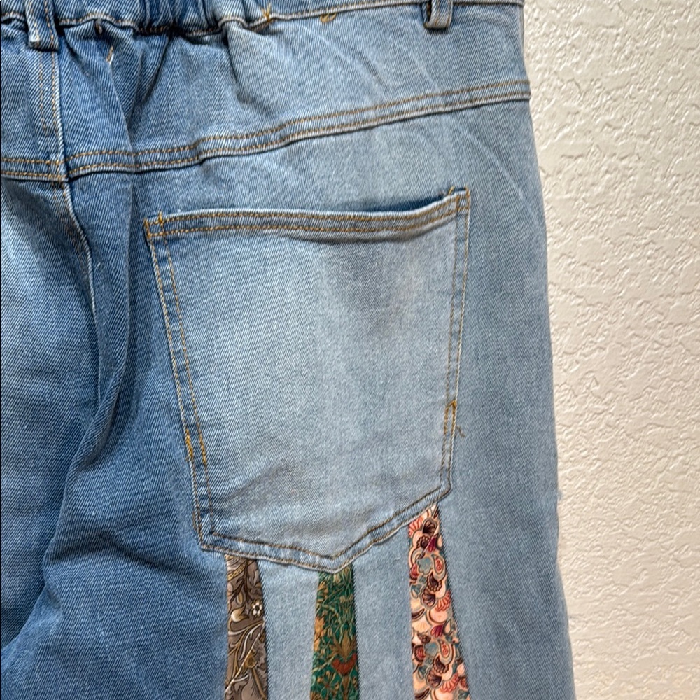 Light Wash Blue Wide Leg Jeans with Floral Patch Panels - Picture 11 of 14